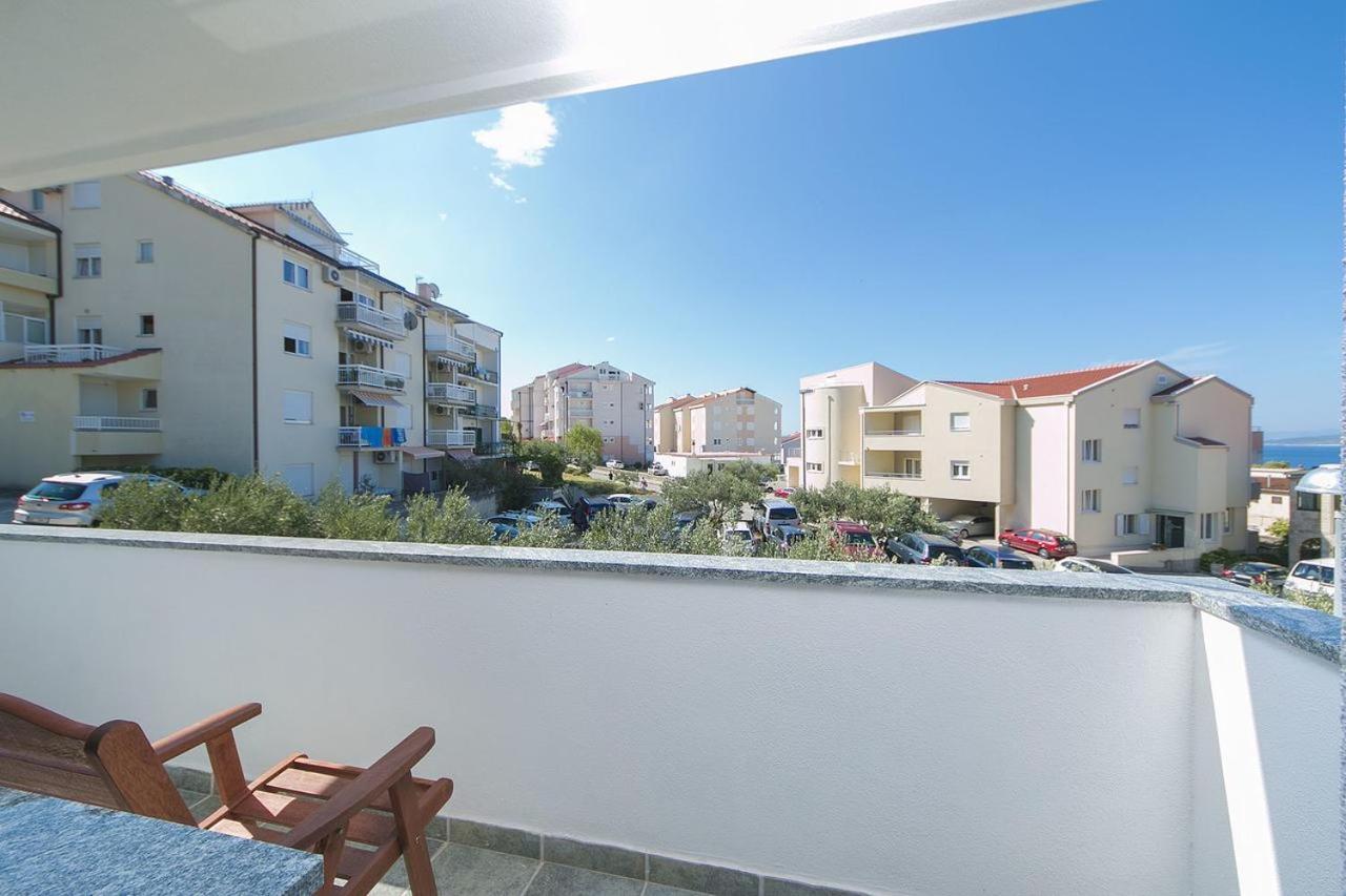 Apartments Sanja Baška Voda Eksteriør billede