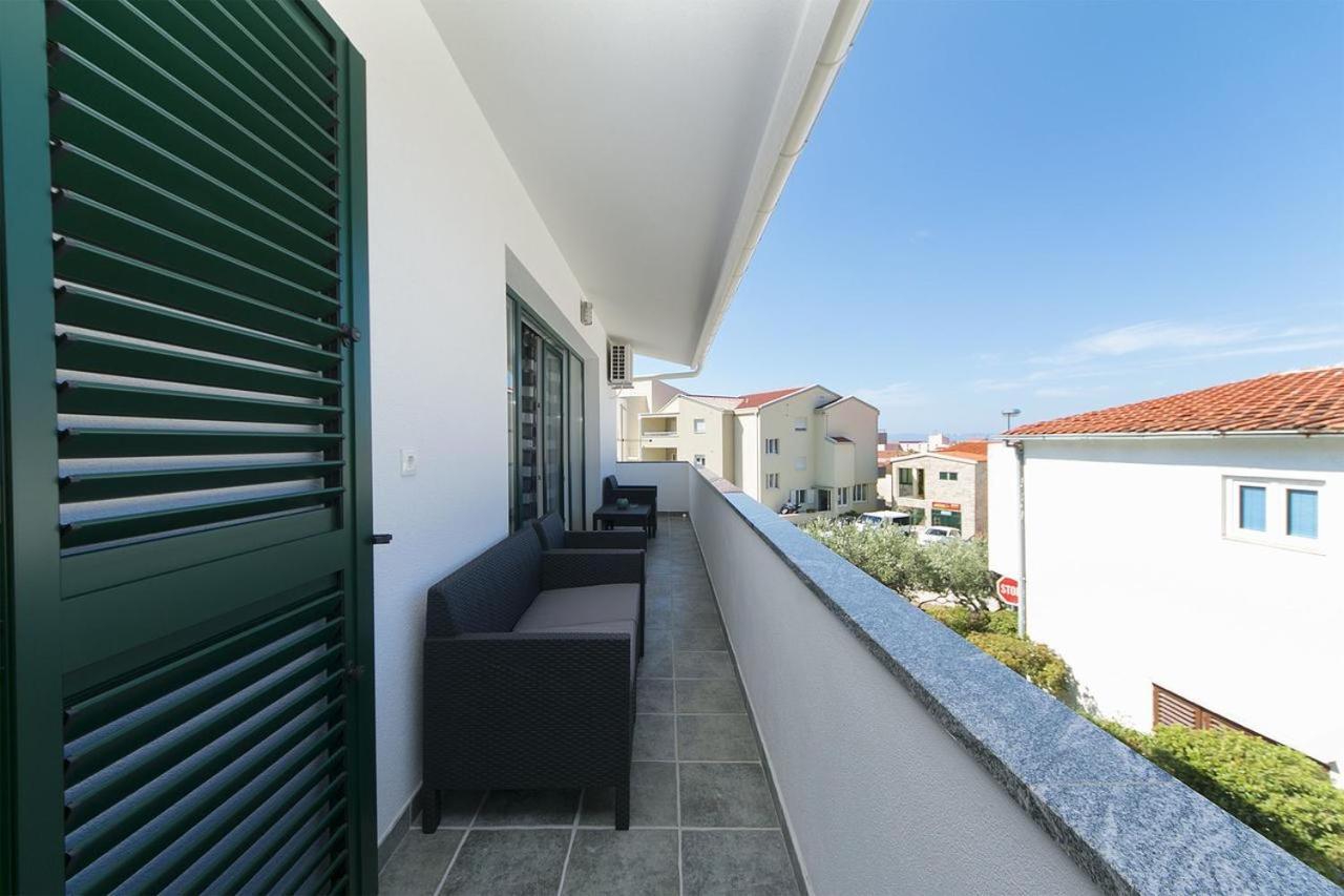 Apartments Sanja Baška Voda Eksteriør billede