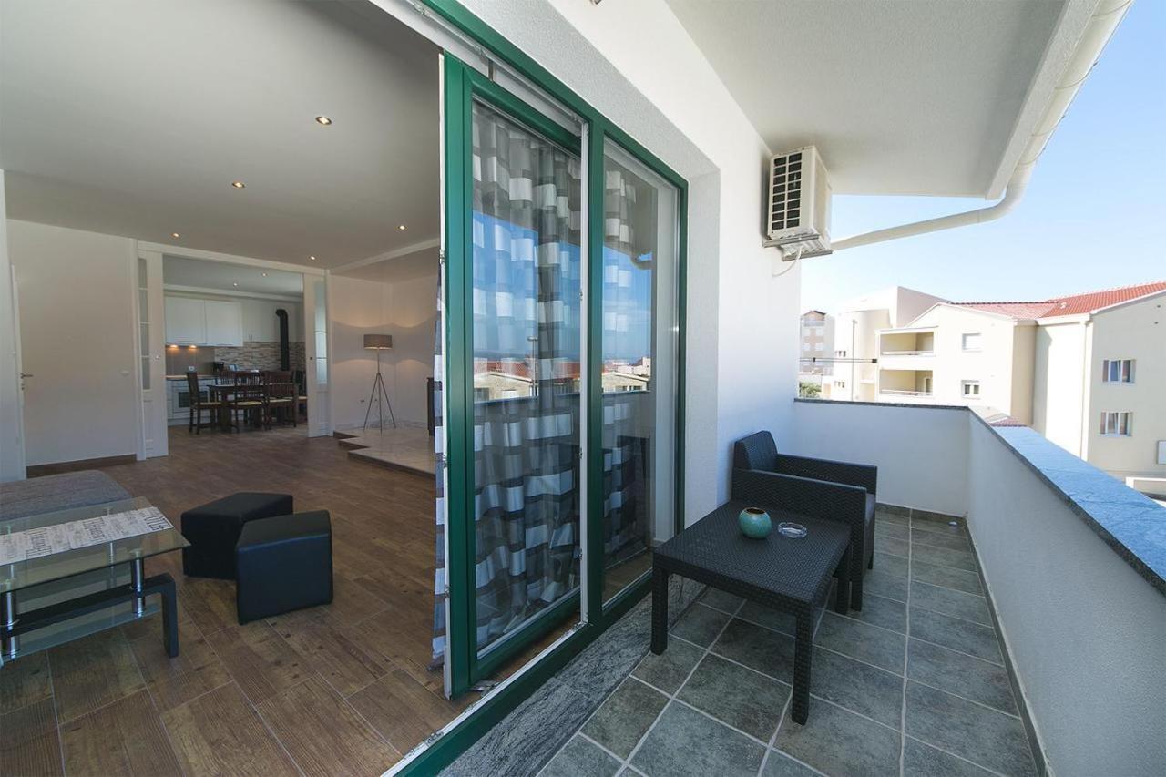 Apartments Sanja Baška Voda Eksteriør billede