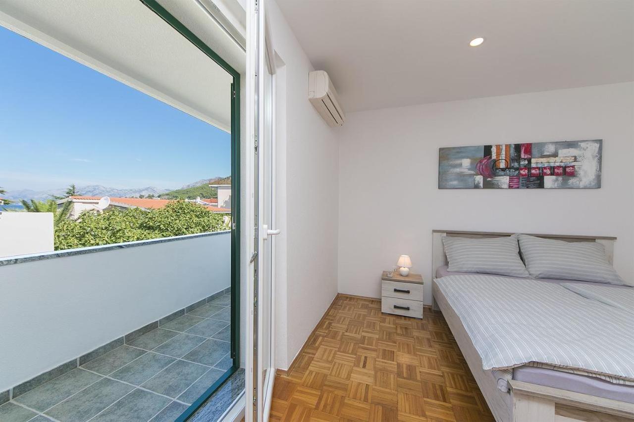 Apartments Sanja Baška Voda Eksteriør billede